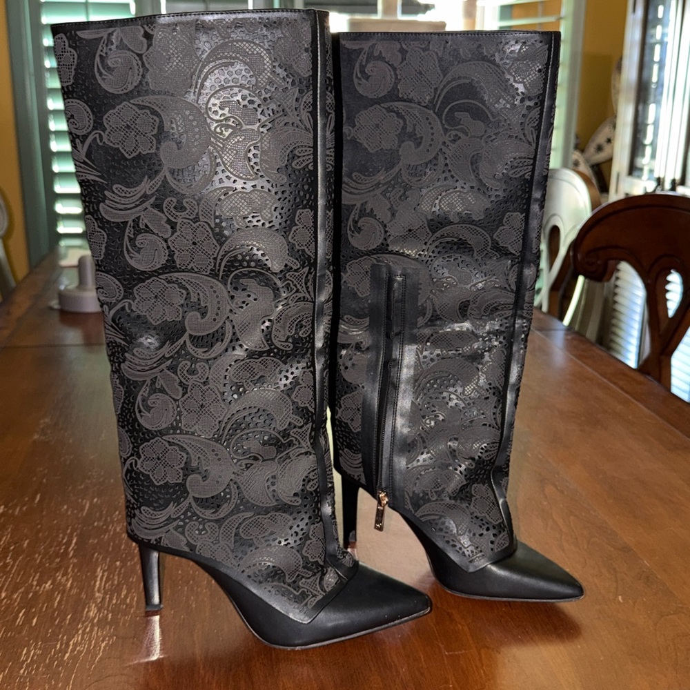 Jessica Simpson Women's Brykia Cuffed Pointed-Toe Boots - Picture 3 of 10